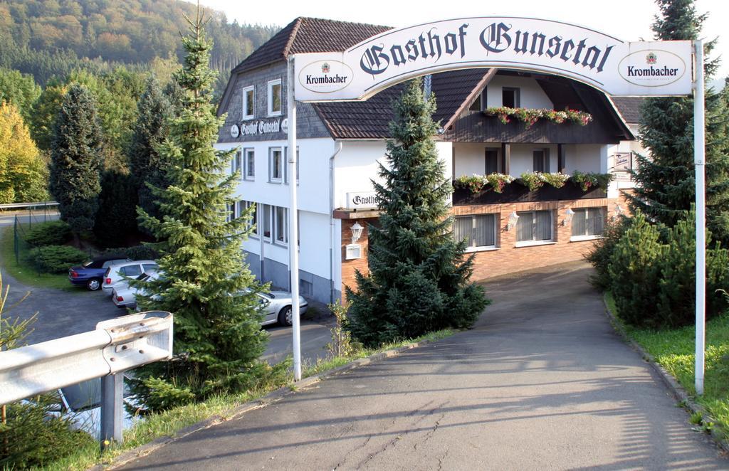 Hotel Restaurant Gunsetal باد برلبورغ المظهر الخارجي الصورة