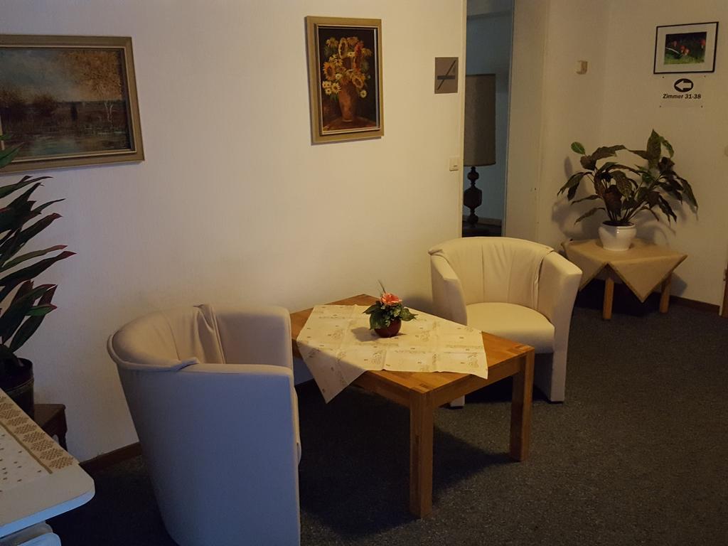 Hotel Restaurant Gunsetal باد برلبورغ المظهر الخارجي الصورة